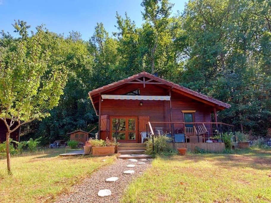Chalet Au Milieu De La Foret Avec Lac A Proximite Layrac Esterno foto