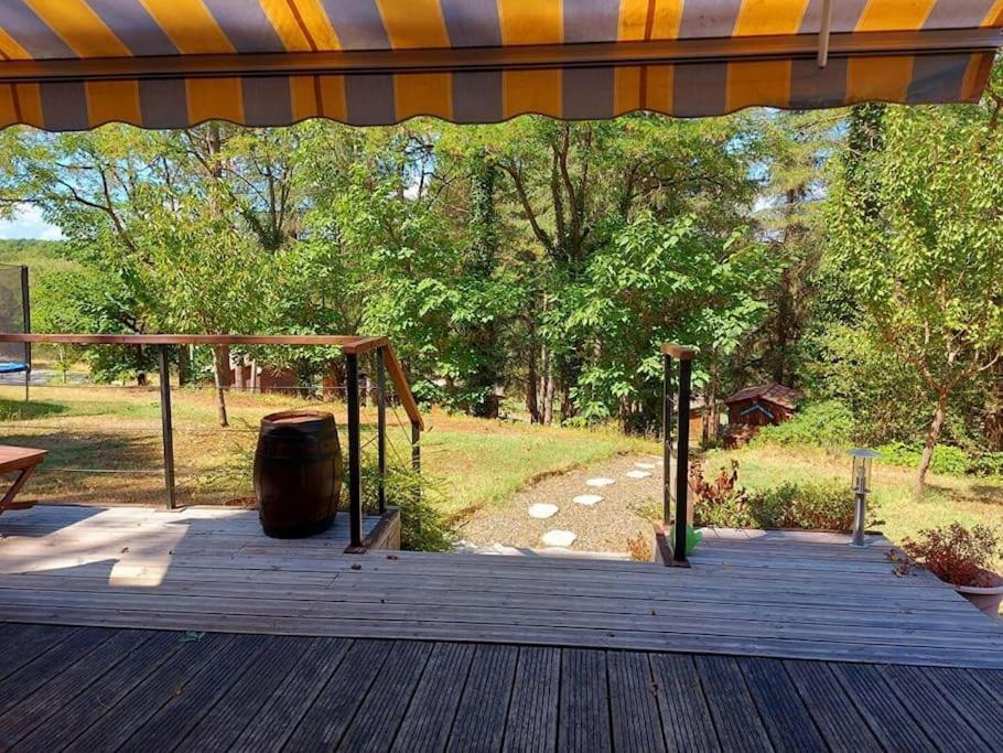 Chalet Au Milieu De La Foret Avec Lac A Proximite Layrac Esterno foto
